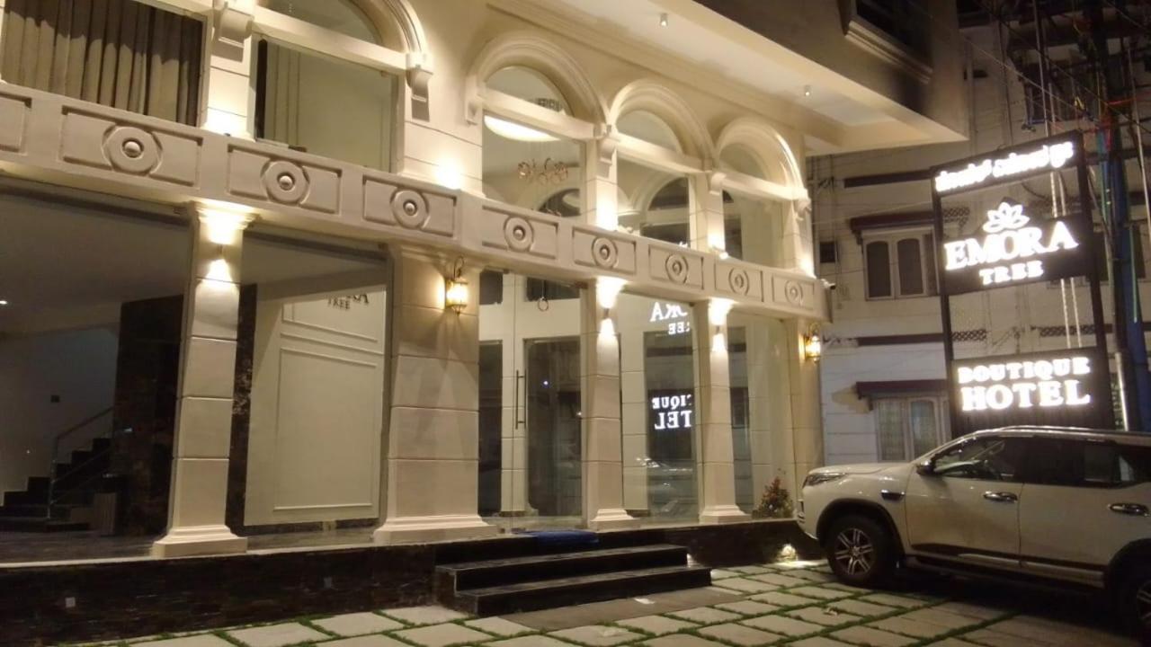 Hotel Emora Tree Mysore Eksteriør bilde